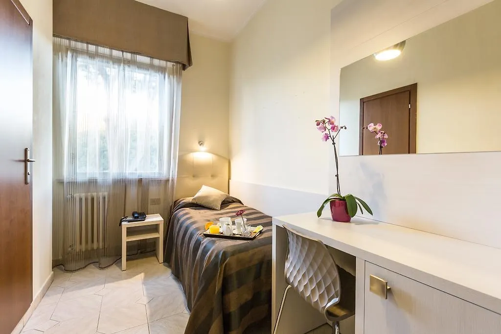 Hotel King Marina di Pietrasanta 3*,