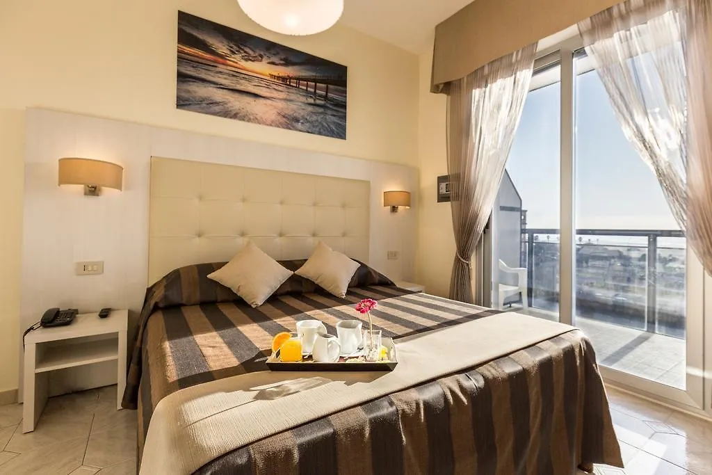 ***  Hotel King Marina di Pietrasanta Italy